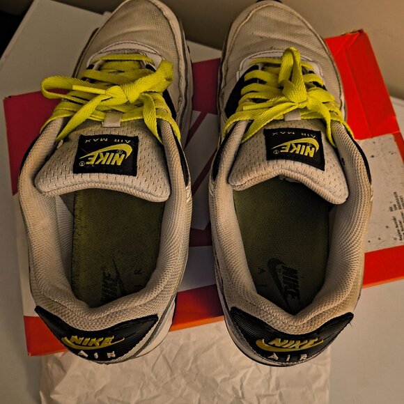 2021 NIKE Air Max 90 Reflective Logo White/ Volt/Platinum 2021 Men's Size US 12 - Picture 6 of 10